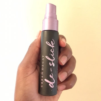 Photo of Urban Decay De-slick Oil Control Makeup Setting Spray uploaded by rose a.