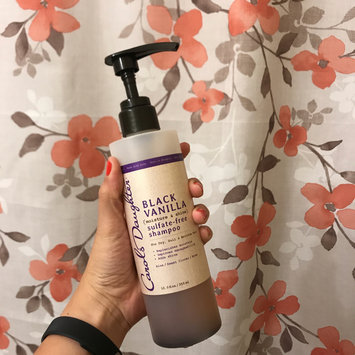 Photo of Carol's Daughter Black Vanilla Moisture & Shine Sulfate-free Shampoo For Dry Dull Or Brittle Hair uploaded by Jaylene➰🌻 V.