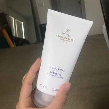 Photo of Aromatherapy Associates De-Stress Muscle Gel uploaded by Thazin L.