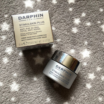 Photo of Darphin New Stimulskin Plus Divine Multi-Corrective Rich Cream uploaded by Kerstinđź’šsparkles B.