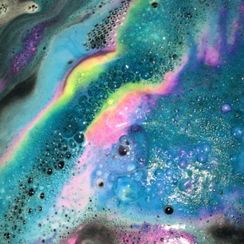 Photo of LUSH Intergalactic Bath Bomb uploaded by Julie âš“.