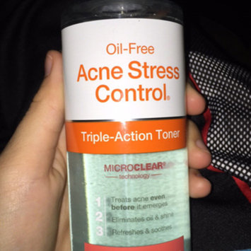 Photo of Neutrogena® Oil-Free Acne Stress Control® Triple-Action Toner uploaded by Sujey S.
