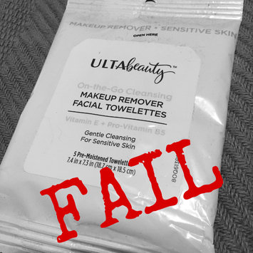 Photo of ULTA Sensitive Skin Facial Cleansing Towelettes 25 Ct uploaded by Kat J.