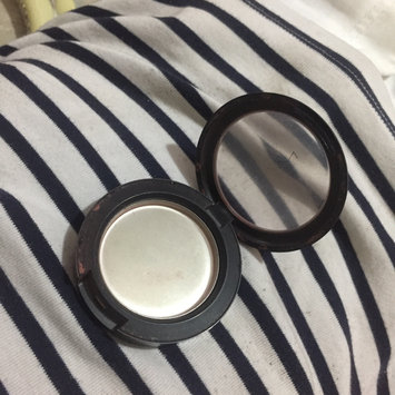 Photo of M.A.C Cosmetics Powder Blush uploaded by Daniela P.