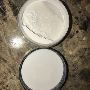 Photo of Hard Candy Fast & Fabulous Translucent Loose Powder uploaded by CiCi G.