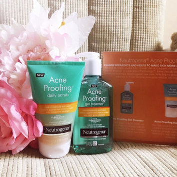 Photo of Neutrogena® New Acne Proofing™ Gel Cleanser uploaded by Shantell M.