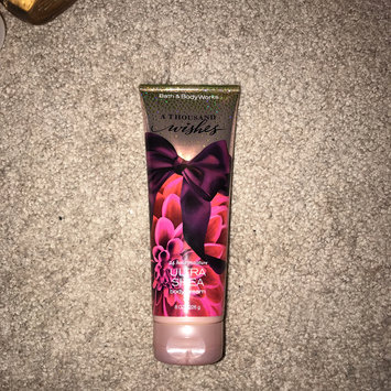 Photo of Signature Collection 24 Hour Moisture Ultra Shea Body Cream uploaded by madison 💖.