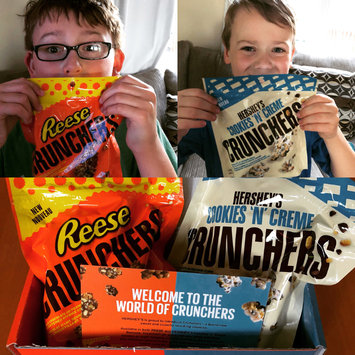 Photo of Hershey's Cookies 'n' Creme Crunchers uploaded by Aimee J.