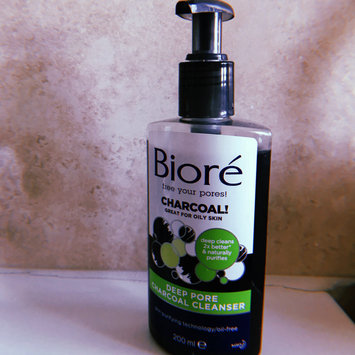 Photo of Bioré Deep Pore Charcoal Cleanser uploaded by SARA C.