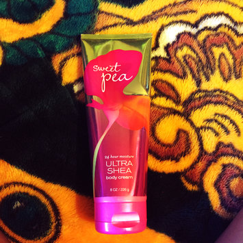 Photo of Signature Collection 24 Hour Moisture Ultra Shea Body Cream uploaded by Ebony S.