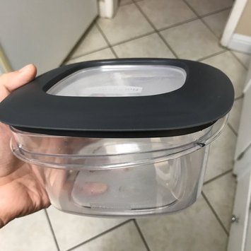 Photo of Rubbermaid Produce Saver Easy Find Lids - 14 Cups uploaded by Gabriella G.