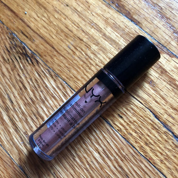Photo of NYX Roll On Eye Shimmer uploaded by Anna L.