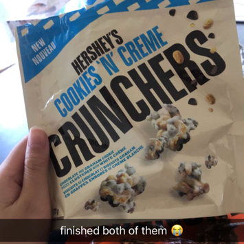 Photo of Hershey's Cookies 'n' Creme Crunchers uploaded by Annie N.