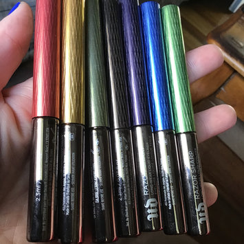 Photo of Urban Decay Razor Sharp Water-Resistant Longwear Liquid Eyeliner uploaded by Angel W.