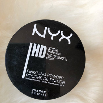Photo of NYX Studio Finishing Powder uploaded by Emma R.