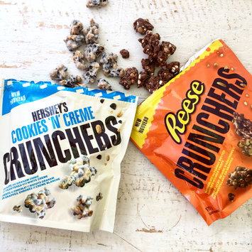 Photo of Hershey's Cookies 'n' Creme Crunchers uploaded by Aimee G.