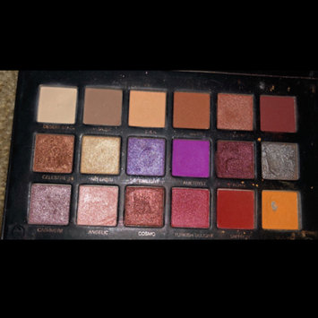 Photo of Huda Beauty Desert Dusk Eyeshadow Palette uploaded by jj v.