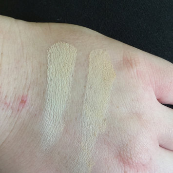 Photo of Clinique Almost Powder Makeup SPF 15 uploaded by kristina r.