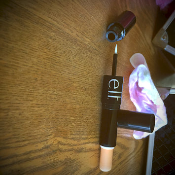 Photo of e.l.f. Eye Primer & Liner Sealer uploaded by Davina H.