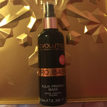 Photo of Makeup Revolution Aqua Prime Base Spray uploaded by Khadeejah s.
