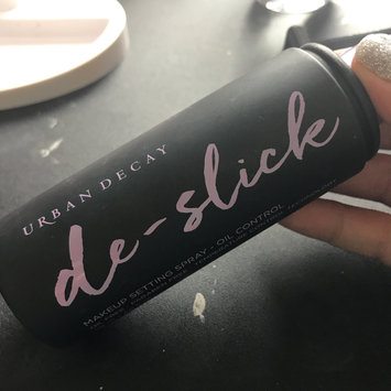 Photo of Urban Decay De-slick Oil Control Makeup Setting Spray uploaded by Ninonchka R.