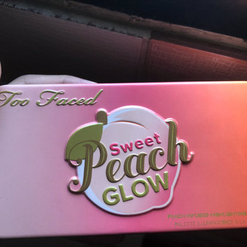 Photo of Too Faced Sweet Peach Glow Infused Highlighting Palette uploaded by Rose G.