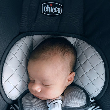 Photo of chicco KeyFit 30 Infant Car Seat uploaded by Laura S.