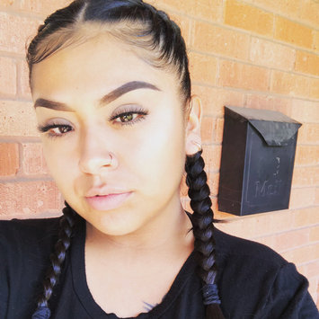 Photo of Ardell Mega Volume Lashes 252 uploaded by Ashlee O.