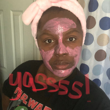 Photo of boscia Luminizing Pink Charcoal Mask uploaded by Nadia L.