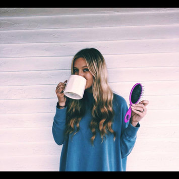 Photo of The Wet Brush Original Detangler uploaded by Kayla H.