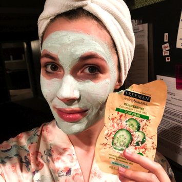 Photo of Freeman Feeling Beautiful Rejuvenating Clay Mask, Cucumber + Pink Salt 6 oz uploaded by Lindsay W.