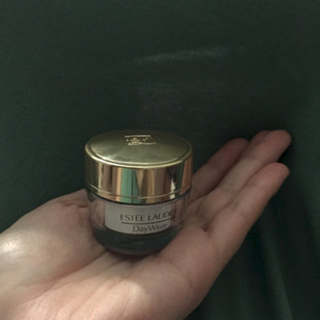Photo of Estée Lauder DayWear Advanced Multi-Protection Anti-Oxidant Creme SPF15 uploaded by Tamar G.