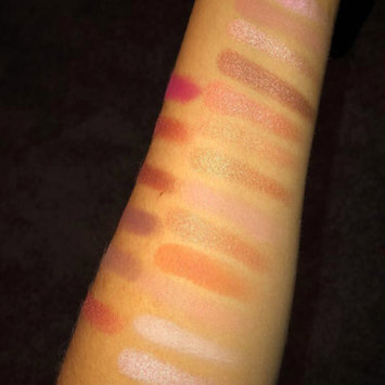 Photo of Violet Voss PRO Eyeshadow Palette - HG uploaded by marisa♡ W.