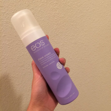 Photo of eos™ Ultra Moisturizing Shave Cream Pomegranate Raspberry uploaded by Sammi Z.