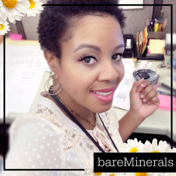 Photo of bareMinerals Mineral Veil Finishing Powder uploaded by Darlin D.