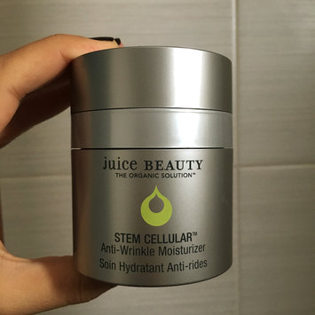 Photo of Juice Beauty® Stem Cellular Anti-Wrinkle Moisturizer uploaded by Yamile H.