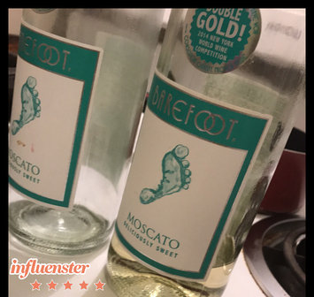 Photo of Barefoot Moscato uploaded by Toya A.