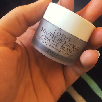 Photo of fresh Lotus Youth Preserve Rescue Mask uploaded by Andressa M.