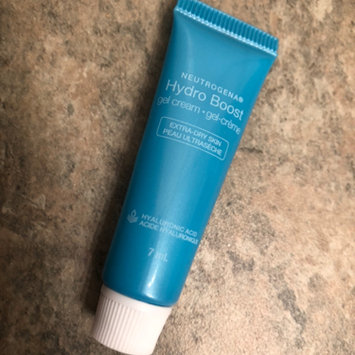 Photo of Neutrogena® Hydro Boost Gel-Cream Extra-Dry Skin uploaded by Van E.