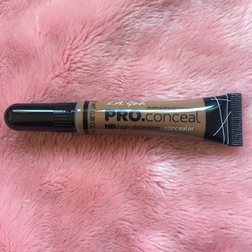 Photo of L.A. Girl HD Pro Conceal uploaded by Elle H.