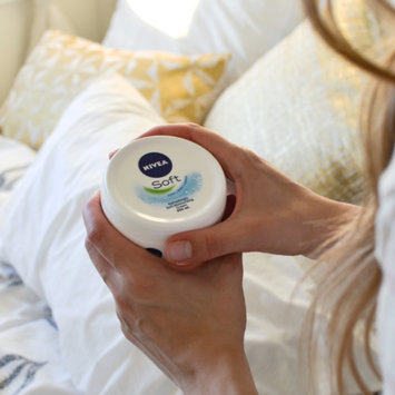 Photo of NIVEA Refreshingly Soft Moisturizing Cream uploaded by Nameless B.