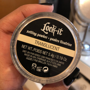 Photo of Kat Von D Lock-it Setting Powder uploaded by Zuley I.