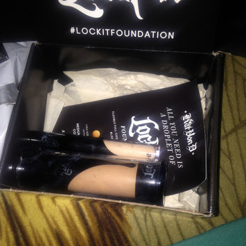 Photo of Kat Von D Lock-It Concealer Crème uploaded by Eneidis A.
