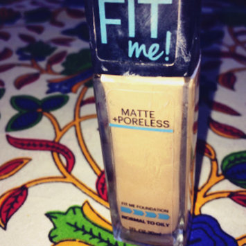Photo of Maybelline Fit Me® Matte + Poreless Foundation uploaded by Nikita A.