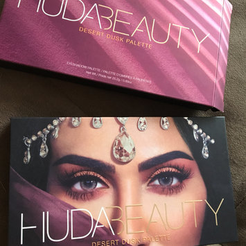 Photo of Huda Beauty Desert Dusk Eyeshadow Palette uploaded by Brenda L.