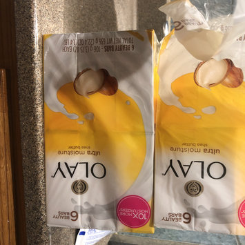 Photo of Olay Outlast Ultra Moisture Shea Butter Beauty Bar uploaded by Jacqueline M.