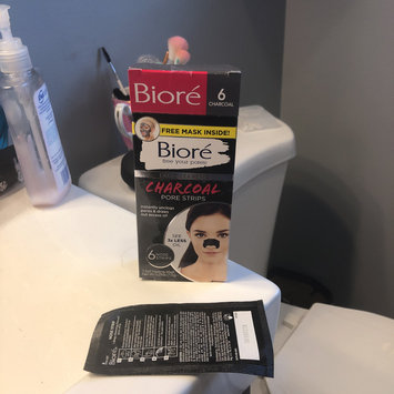Photo of Bioré Deep Cleansing Charcoal Pore Strips uploaded by Abby A.