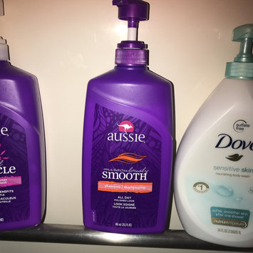Photo of Aussie Miraculously Smooth Shampoo uploaded by Emilia B.