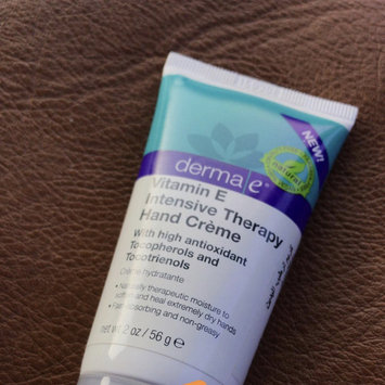 Photo of derma e Vitamin E Intensive Therapy Hand Creme, 2 oz uploaded by Jasminnoir B.