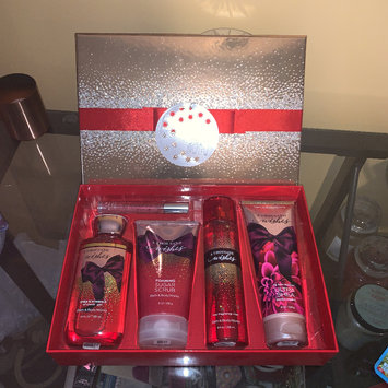 Photo of Bath & Body Works Signature Collection A THOUSAND WISHES Fine Fragrance Mist uploaded by Mikaela D.